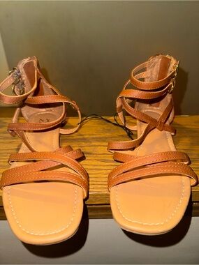 Women's Tan Strappy Gladiator Sandals